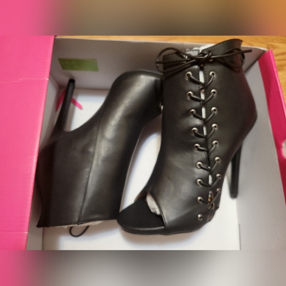 Boots open toe high heels - Picture 2 of 3